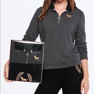 Victoria’s Secret black and gold leggings